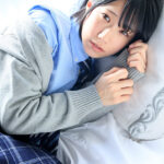 ＜JK＞ エッチが気持ちいいと上からも下からも自ら腰をくねらせちゃう…！？足痙攣早漏イクイク女子校生と性感開発デート。生まれて初めての中出し体験。 柊ゆうき 『高画質』