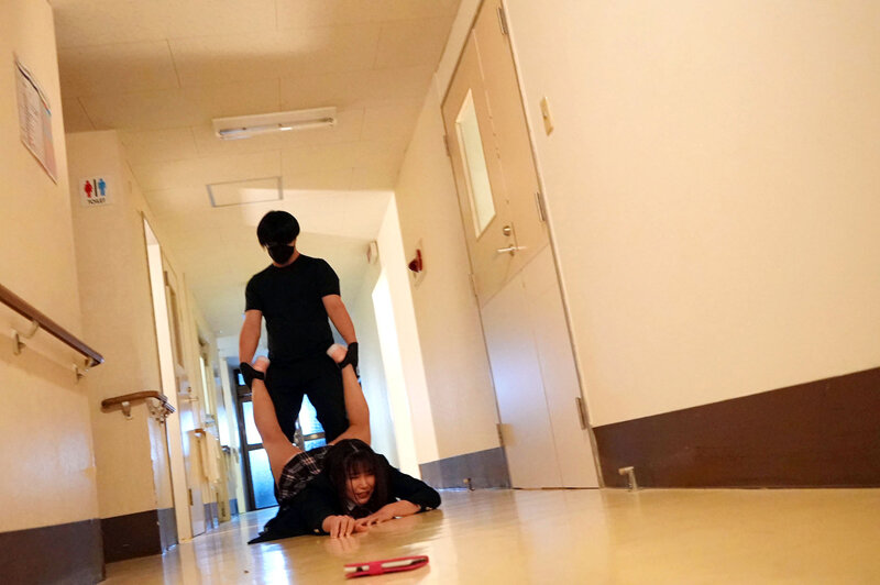 ＜JK＞ ネズミ講式非道の連鎖！下校中のお嬢様学校の女子○生！巻き添え...