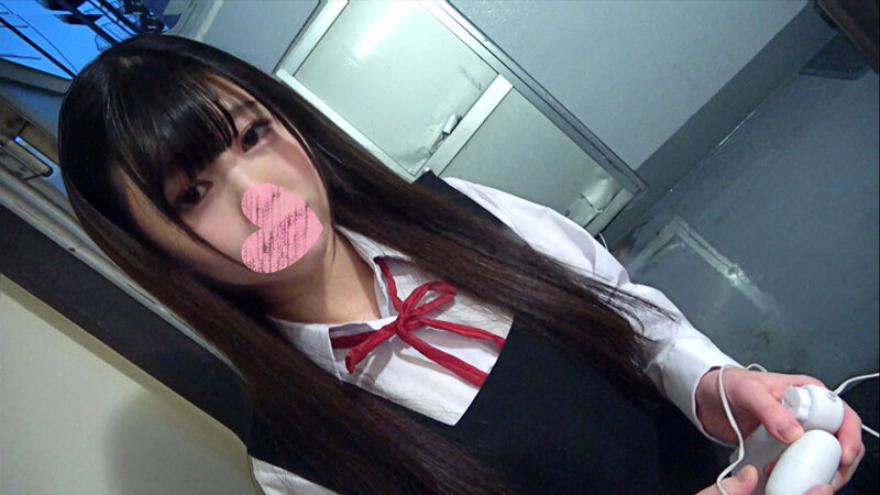 ＜JK＞ チビッ子の小さいワレメに中年男たちの極太チ○ポをメリメリ拡張...