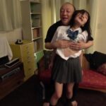 ＜JK＞ 夏休みに水泳部で頑張って練習した日焼けした女子●生を拉致して強力媚薬レ●プ！スク水の日焼け跡がそそる女子●生は即効性強力媚薬で嫌なのに何度もイキ狂う！！ 『高画質』