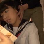 ＜JK＞ 149cmで貧乳ドMのパイパン美少女JKが、初ハメで危険日なのに「妊娠したい」と中出し懇願 『高画質』