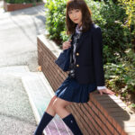 ＜JK＞ 女になりすまして荒稼ぎしている美男子に極太＆高速ピストンで分からせる 如月もな 『高画質』