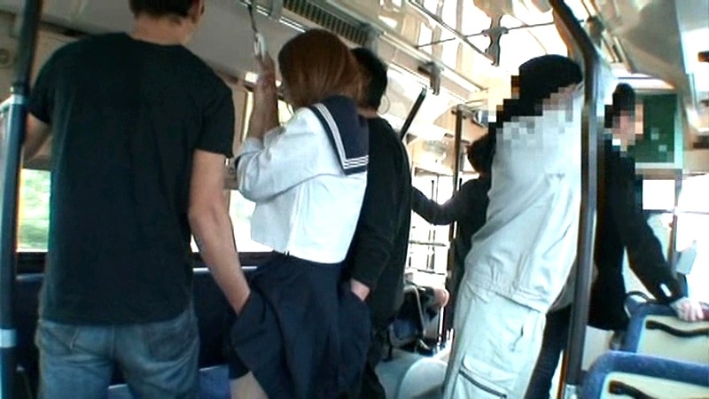 ＜JK＞ 女子校生中出し痴●バス 『高画質』