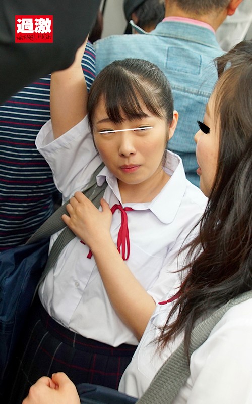 ＜JK＞ 唾液ダラダラ接吻痴●2 オヤジを虜にするほど密着して舐めまく...