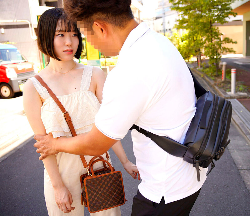 ＜JK＞ 教え子の汗ばみ巨乳に勃起が止まらずデカチンがバカになった僕は...