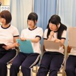 ＜JK＞ 乳首こねくり回し身体測定で発情しまくり女子9人！知り合いのお医者さんにお願いして、女子○生の身体測定に助手として潜入！測定では遠慮なく大胆に女子○生の体を好き放題触りまくって、乳首をこねくり回しまくったら想像以上に女子たちが敏感で感じまくり！結果、挿入… 『高画質』