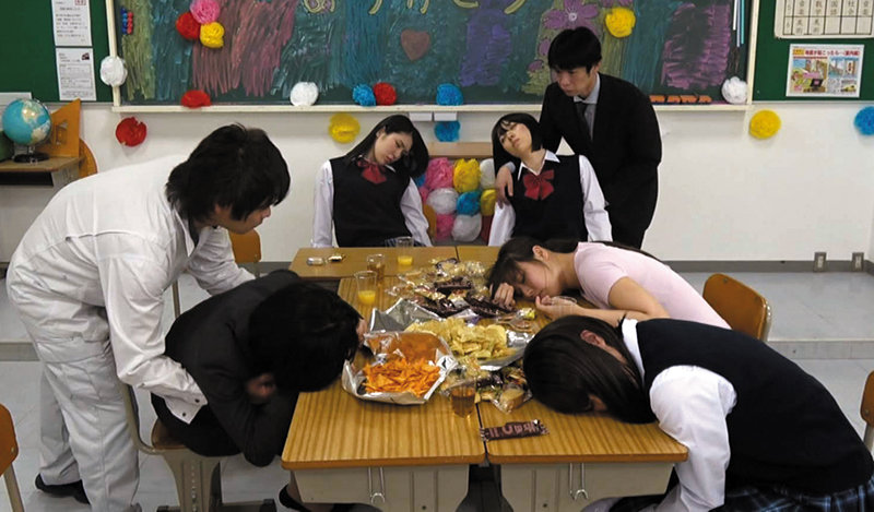 ＜JK＞ お前ら全員ハメてやる！ お別れ会集団昏●薬レ●プ 「いやぁ～...