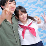 ＜JK＞ 私立の女子校でずっと温室育ちのお嬢さんが挑戦！？ ラップ1枚隔てて男友達のチ○ポに欲情し素股体験させちゃいました♪ 『高画質』