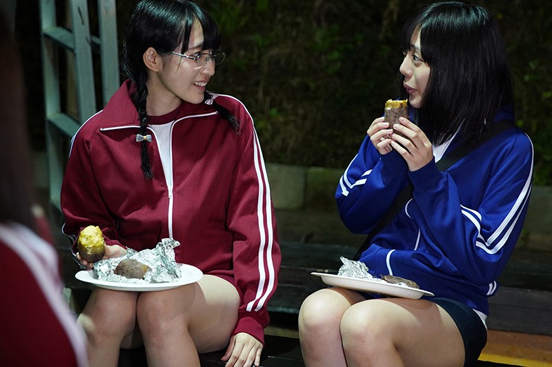 ＜JK＞ 田舎の地味カワイイひよこJ○にレズの誘い。 未成熟な身体は同...