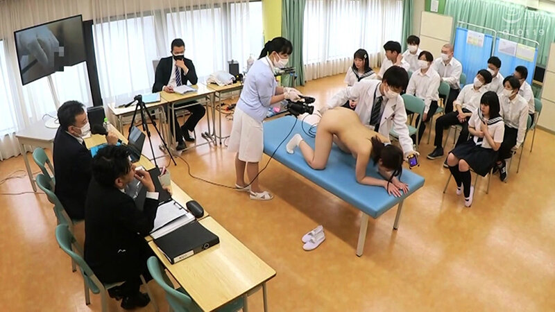 ＜JK＞ 初脱ぎロリパン祭り！黒髪未成年少女たちのお股を指やクスコで6...