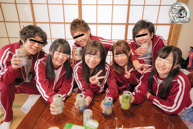 ＜JK＞ 修学旅行でクラスメイトを無理矢理泥●させてみんなで中出ししち...