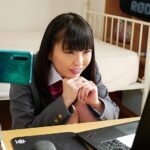 ＜JK＞ まさか！エロ配信が担任の先生にバレちゃうなんて！！ 桜井千春 『高画質』