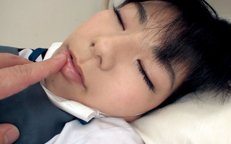 ＜JK＞ 真面目そうな制服娘にストーキング痴○ ＃追跡 侵入 悪戯 声...