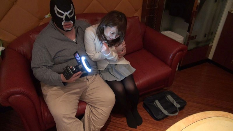 ＜JK＞ 投稿個人撮影 キモ男ヲタ復讐動画 アガツマルイ編 『高画質』