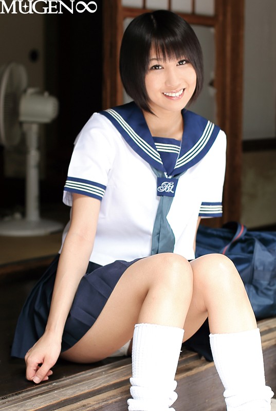 ＜JK＞ 夏休み中の湊莉久を24時間ヤレる家 『高画質』