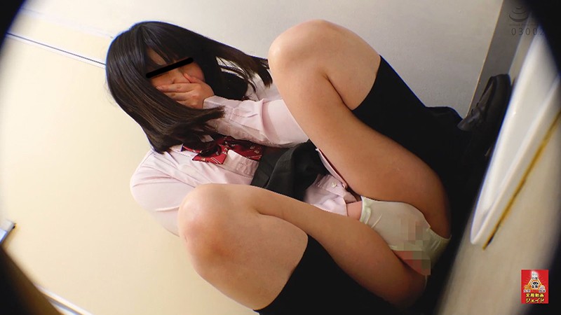 ＜JK＞ 女子校休み時間 早イキトイレオナニー2 1/2 『高画質』