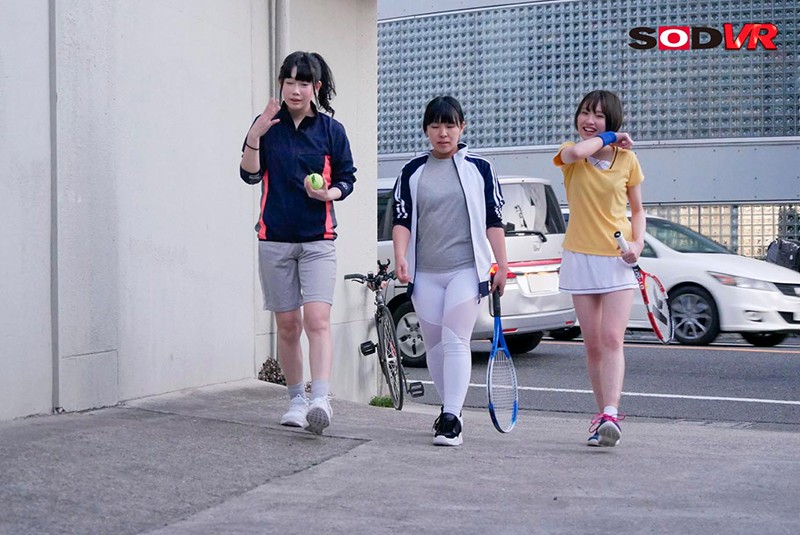 ＜JK＞ 【VR】写真部の暗室に連れ込みレ×プ 勝手に被写体にしていた...