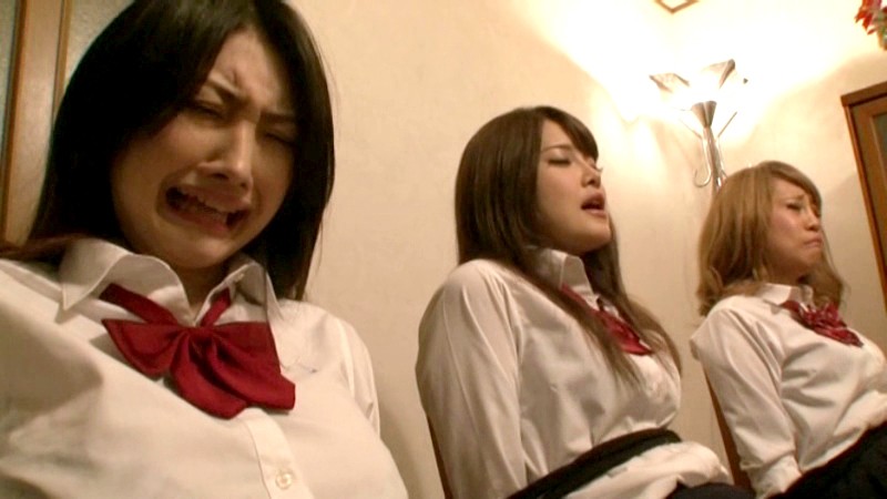 ＜JK＞ 僕の天敵のイジメっ子ギャルに催●術をかけ赤ちゃんにして、ここ...