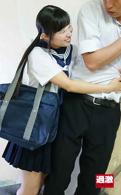 ＜JK＞ 背後から乳首をいじられ勃起したら唾液ぐちゅぐちゅ手コキ 『高...