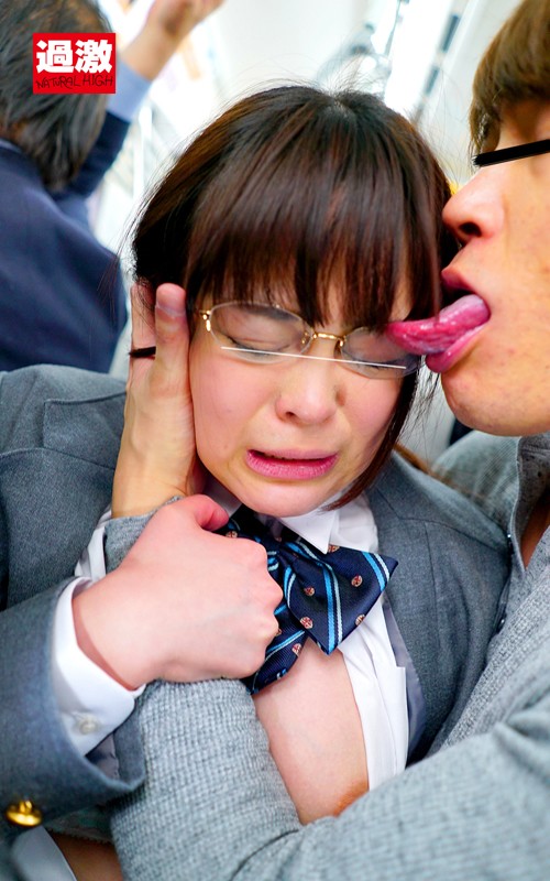 ＜JK＞ 痴●泣き寝入り娘3 拒絶しながらも半泣きイキしまくる小柄女子...