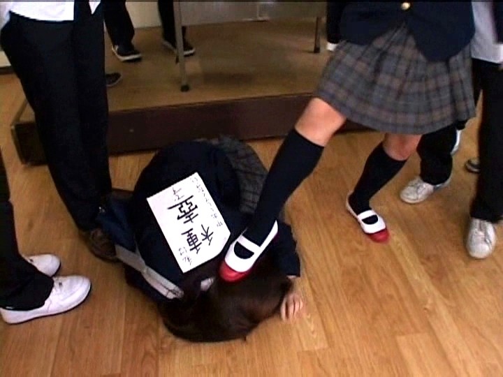 ＜JK＞ 女子校生集団中出しい○め クラスメートから「種壷」と呼ばれる...