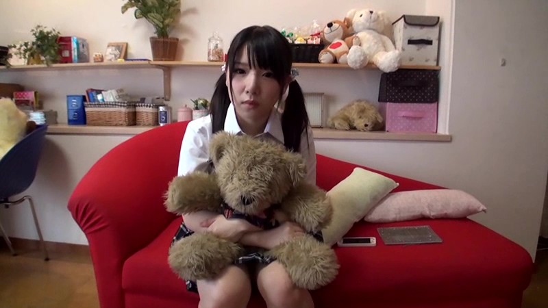 ＜JK＞ 成長した娘の裸に触れた父親はイケない事と知りつつもチ○ポを勃...