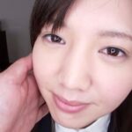 ＜JK＞ 制服美少女はすぐにアソコを濡らしてしまう敏感体質。極太でホジられると可愛い声をあげながら何度もイッちゃう 『高画質』