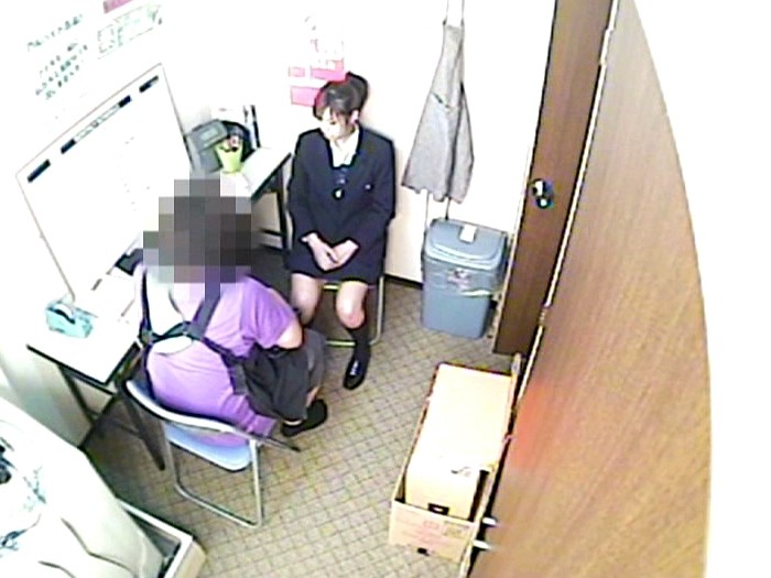 ＜JK＞ 警備員に制裁レ●プされる万引き女子校生 隠し撮り 『高画質』