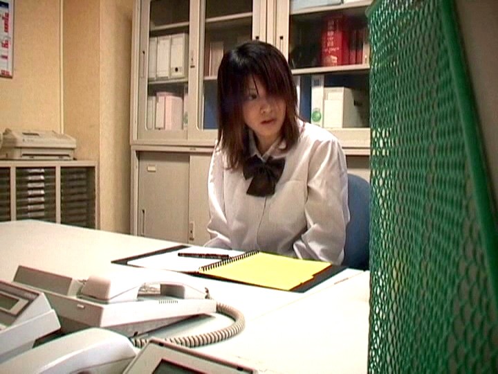 ＜JK＞ 万引きバレた女子校生 『高画質』