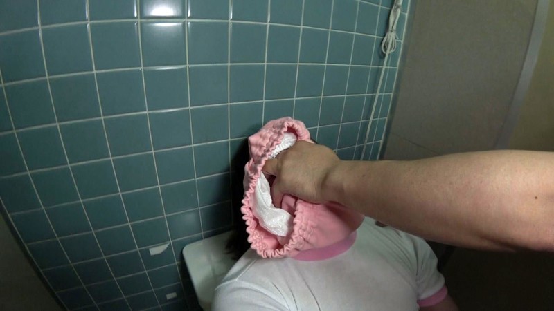 ＜JK＞ 北関東の奥地にある合宿所共同トイレ中出し鬼レ●プ 被害者:女...