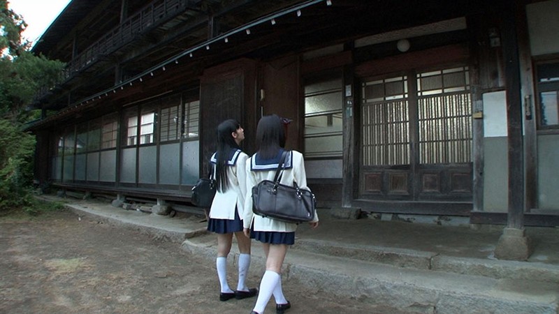 ＜JK＞ 生き写し美少女姉妹 甦りレズビアン-死してもなお、家族を見守...