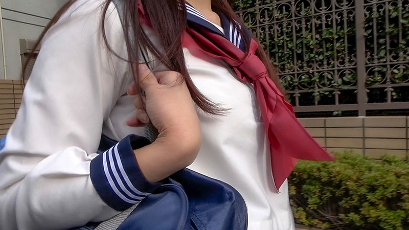 ＜JK＞ 円女交際 中出しoK18歳 黒髪清楚むっつりドM娘 斎藤まり...