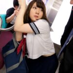 ＜JK＞ ビクビクッと仰け反りながら潮を噴いてイキまくる超敏感パイパンロリ美少女にエロマンガみたいな背面騎乗位突き上げ中出しフィニッシュ 篠崎みお 『高画質』