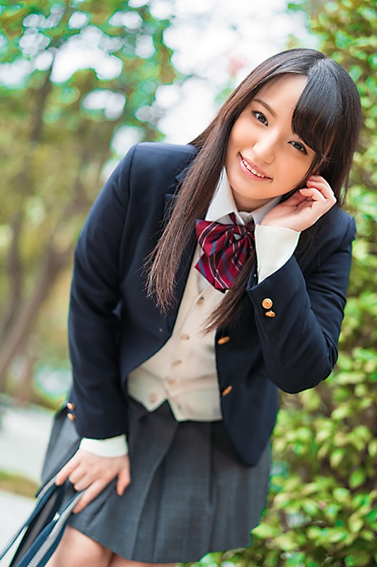 ＜JK＞ 見た目はお嬢様ぽいのに￥で釣って脱がしてみたらいろいろと凄か...