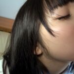 ＜JK＞ 色白つるつるパイパン少女 汗だく中出しデビュー 感じまくると汗だくでイキまくる敏感少女見つけました なな 『高画質』