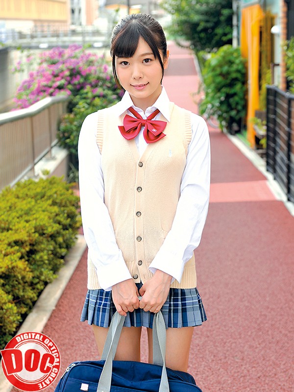 ＜JK＞ 学校帰りの真面目そうな女子○生がはじめての失禁おもらし体験！...