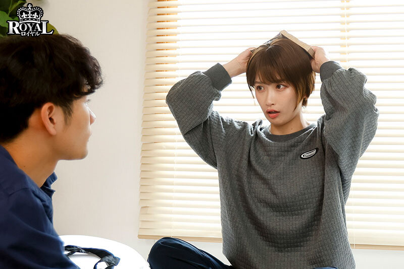 ＜JK＞ ボーイッシュで男友達みたいな女子は想像以上の大人下着とむっち...