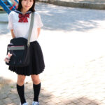 ＜JK＞ 近所で見つけた女子校生Kちゃんと失神キメセク遊び【素人投稿】 『高画質』