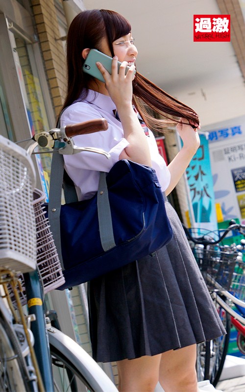 ＜JK＞ 顔射から始まる襲激 精子で前が見えず何度もハメイキさせられた...