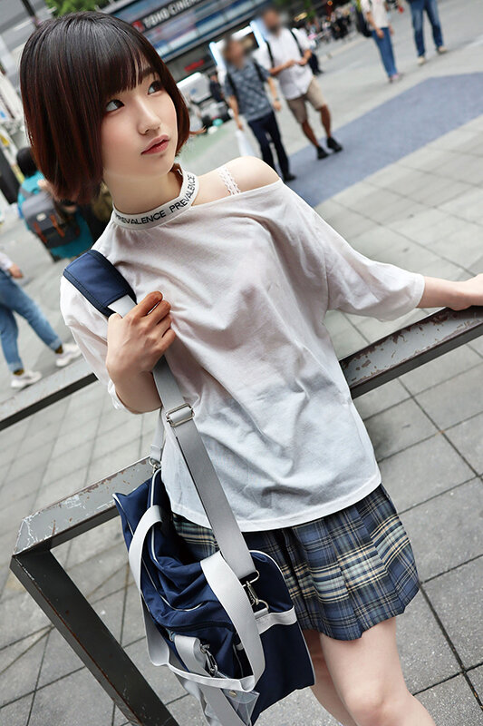 ＜JK＞ J系シンママ候補生07 ミニマム系の美少女で剛毛な暇つぶし中...