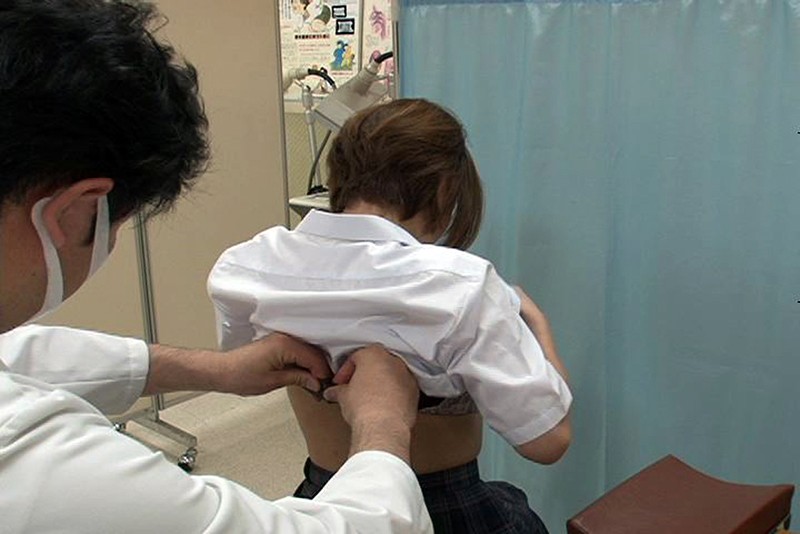 ＜JK＞ とある学校で起きた驚愕の事件簿！検診と称し次から次へと女子校...