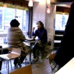 ＜JK＞ 街で女子校生を見かけては、あんな子とイヤらしいことできたらなぁ…と想像ばかりしているが、そんな機会などあるはずもないおじさんの僕。 『高画質』