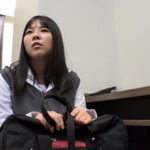 ＜JK＞ 身長146cmちょいぽちゃFカップ種付けプレスで可愛くガン鳴き！【個人撮影】巨乳・黒髪・中出し まなみ まなみ静奈 『高画質』