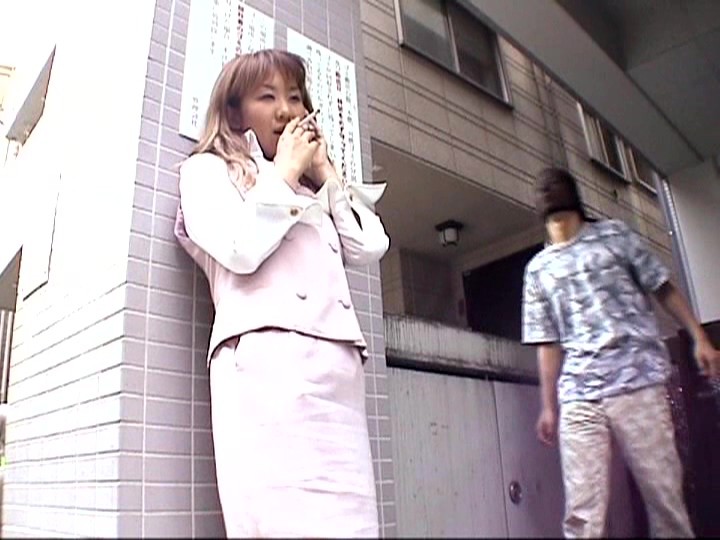 ＜JK＞ 街を歩いている女に背後から近づき、車で拉致（さら）ってレ●プ...