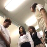 ＜JK＞ 集団JKに手コキされてザー汁ドピュドピュ出されちゃった 『高画質』