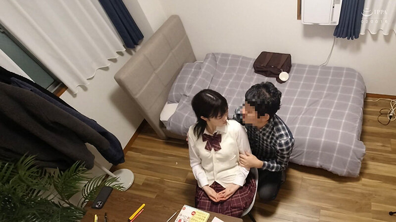 ＜JK＞ 【ガチ流出】教え子カップルリアルSEX パイパンマ○コ中イキ...