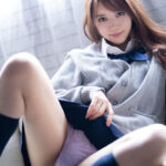 ＜JK＞ 先生…今日、泊まっていい？ 実習期間中、ホテル暮らしのボクは生徒に迫られ、まさかの相部屋に…彼女は困惑するボクを誘惑し朝が来るまでひたすら痴女り続けた。 相沢みなみ 『高画質』