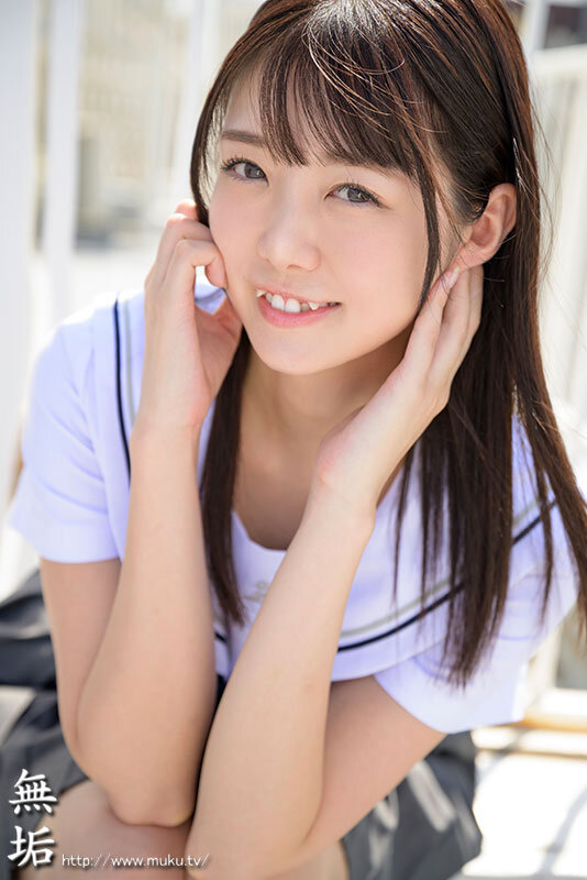 ＜JK＞ 可愛い八重歯と制服のきみ。 無垢 164cmパイパンスレンダ...