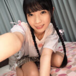 ＜JK＞ 「一緒にいっぱ～い気持ちいいことしよっ」 エッチでかわいいつるつるパイパン女の子限定！自画撮り投稿オナニー40人4時間 『高画質』