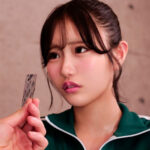 ＜JK＞ コンドームが破れてまさかの生ハメ！超加速するピストンで何度も中出し！ 鈴の家りん 『高画質』